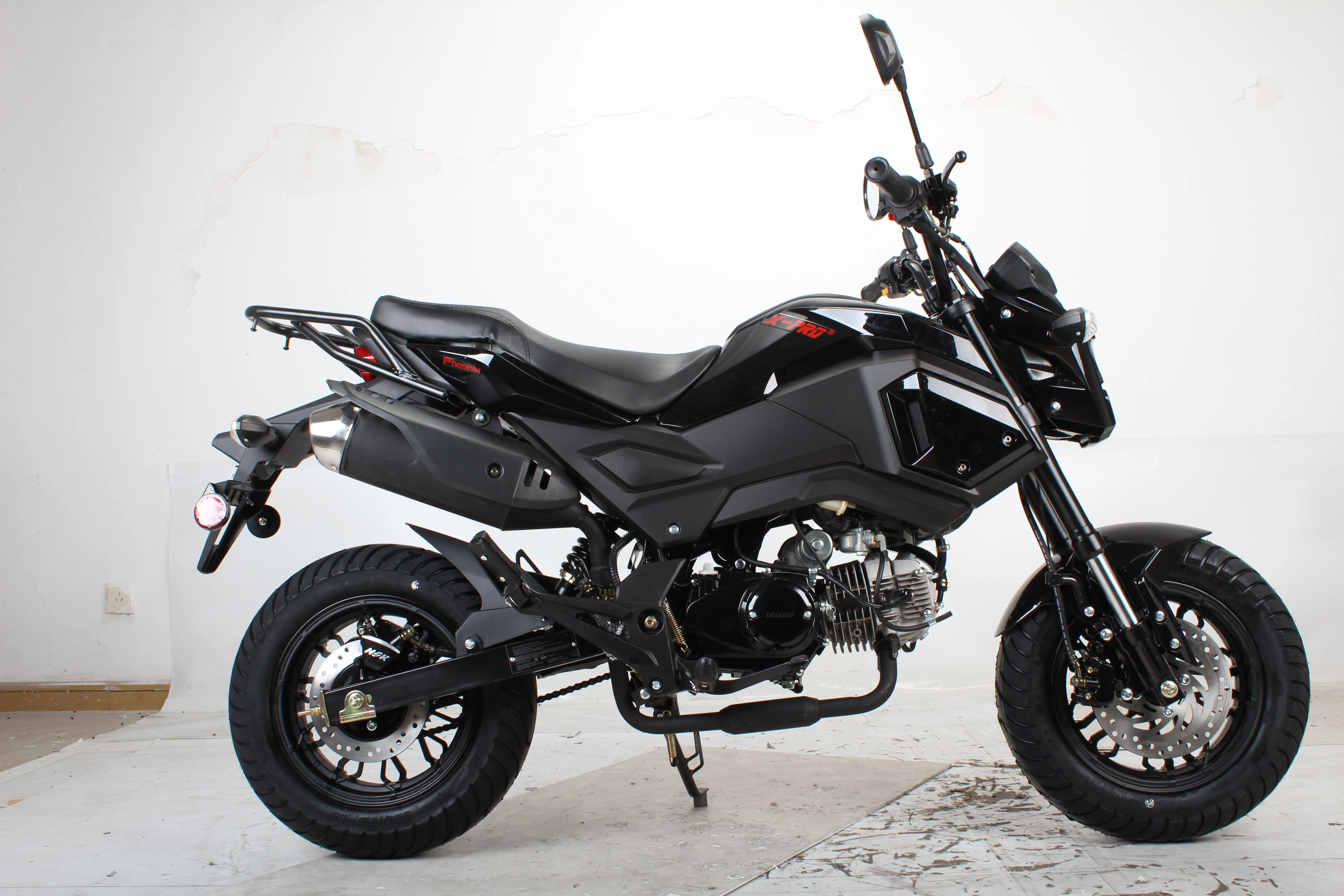 Free shipping! X-PRO 125cc Vader Motorcycle with Manual Transmission, Electric Start! Dual Headlights! Big 12in Wheels! - Image 4