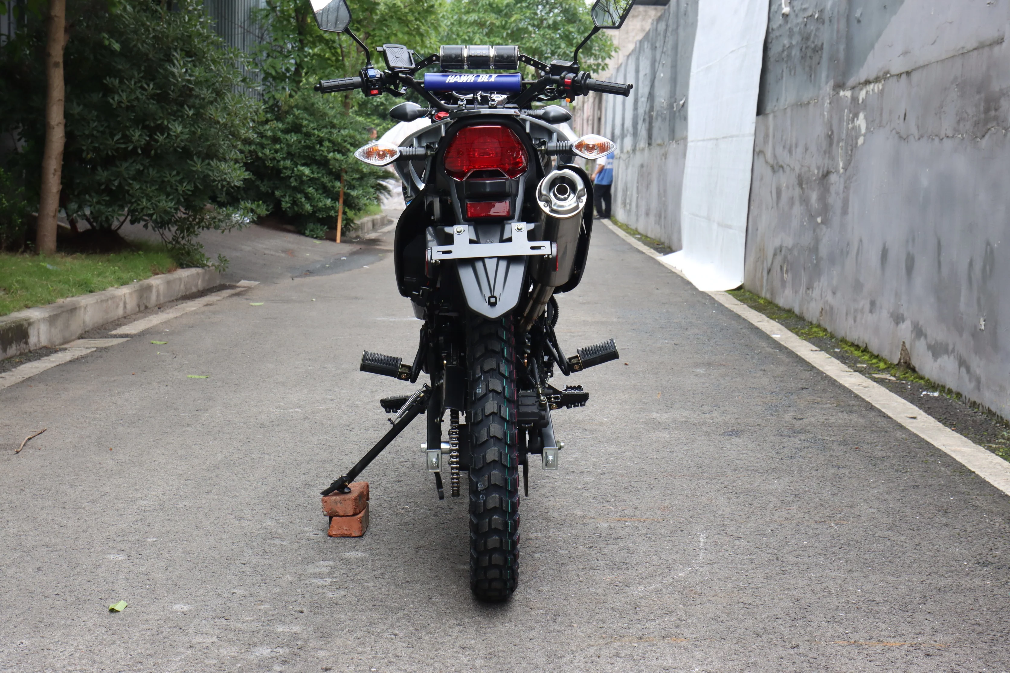 Free Shipping! X-PRO Hawk DLX 250 EFI Fuel Injection Motorcycle with 5-speed Manual Transmission and Electric/kick Start! Big 21in/18in Wheels! DOT Approved Street Legal! - Image 21